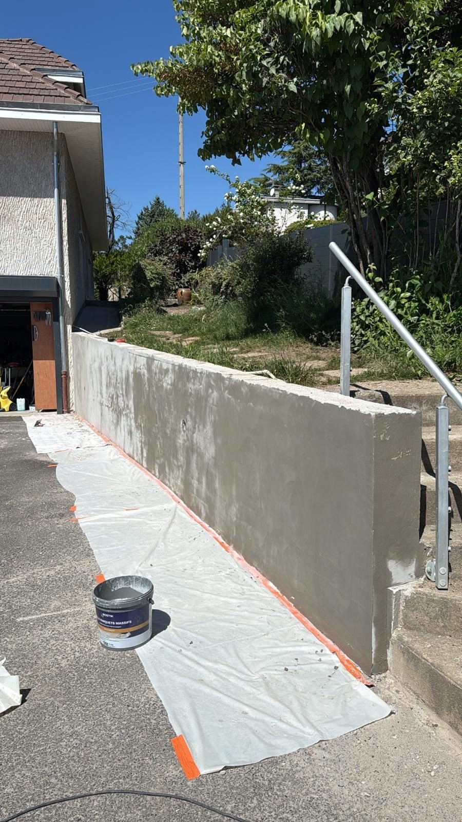 Mur de clôture en béton